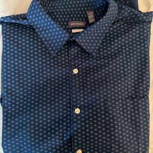 Van Heusen Men's Blue Patterned Short Sleeve Shirt